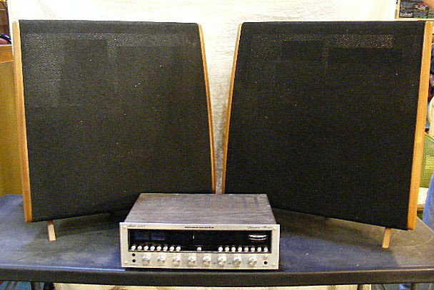 Marantz Model 2325 Stereophonic Receiver along wi: Marantz Model 2325 Stereophonic Receiver along with pair of Dahlquist DQ-10 speakers, 30.5" wide, 32" high.