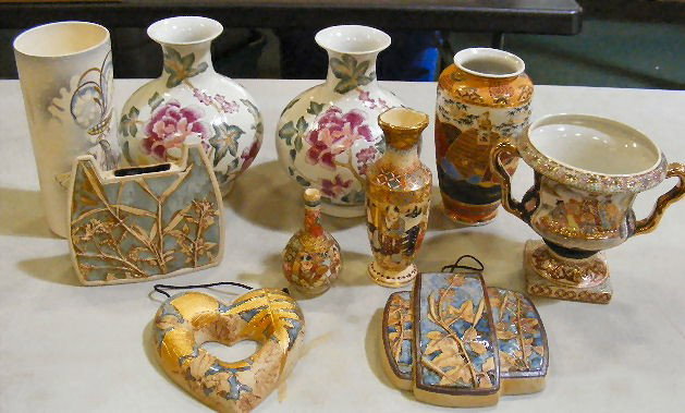 Lot of 7 Asian vases and 2 wall pockets: Lot of 7 Asian vases and 2 wall pockets