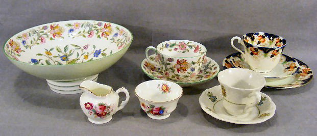 Lot of bone china including Mintons Haddon Hall, R: Lot of bone china including Mintons Haddon Hall, Royal Cauldon, gaudy three some with cracked saucer, & Coalport sugar & creamer,
