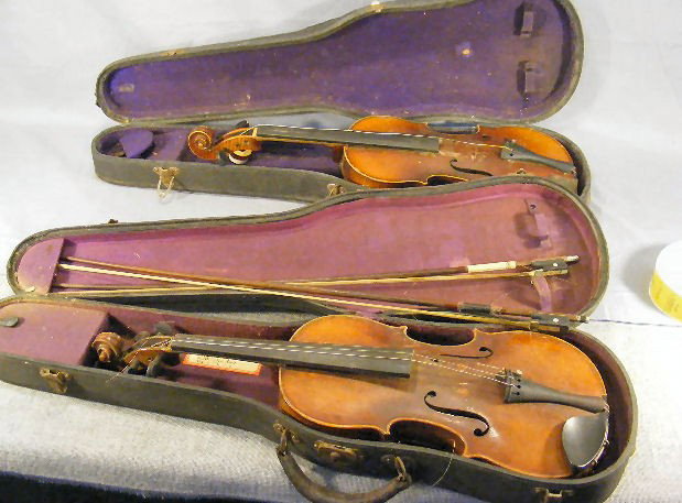 Two violins with Antonius Stradivarius labels, soi: Two violins with Antonius Stradivarius labels, soiled & scuffed, no cracks, sold as is