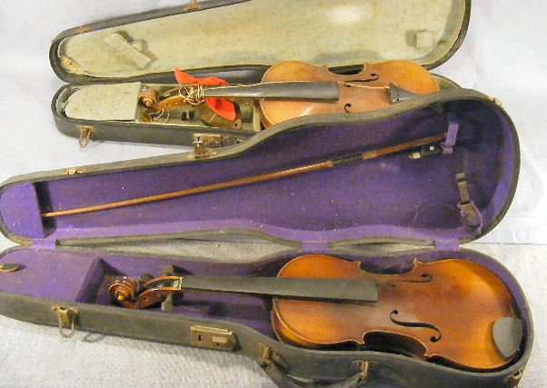 Two violins with Antonius Stradivarius labels, soi: Two violins with Antonius Stradivarius labels, soiled & scuffed, no cracks, dry finish, sold as is