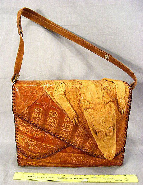Genuine alligator shoulder bag, made in Cuba, lik: Genuine alligator shoulder bag, made in Cuba, like new condition