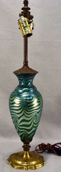 Durand King Tut pattern art glass table lamp base,: Durand King Tut pattern art glass table lamp base, excellent condition, measures 13" high to top of glass