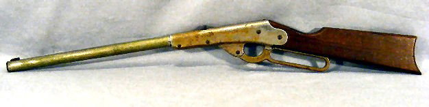 Daisy 500 shot BB gun model B, last patent date 1: Daisy 500 shot BB gun model B, last patent date 1904, working order, surface corrosion & rust