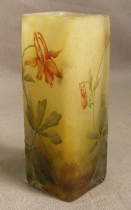 Daum Nancy art glass vase, no chips, cracks or da: Daum Nancy art glass vase, no chips, cracks or damage. 3 3/4" tall x 1 1/4" square. Paper retail sticker "Haviland & Co New York 11 East 36th Street.