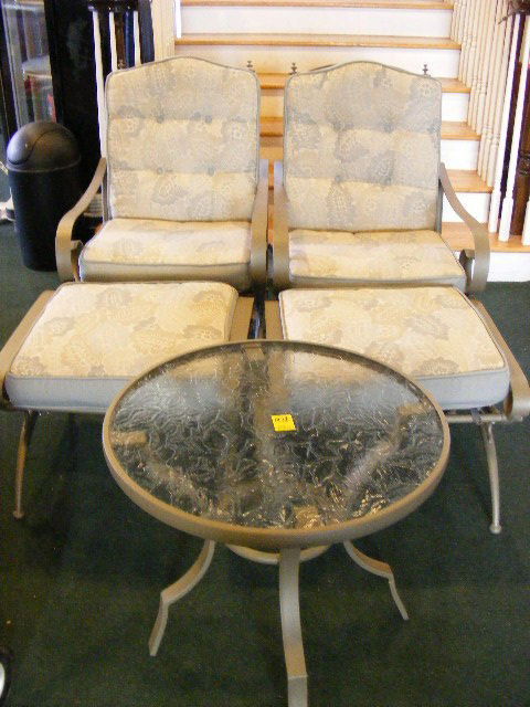 5pcs, patio set, 2 chairs, 2 stools, table & cushi: 5pcs, patio set, 2 chairs, 2 stools, table & cushions, good condition.