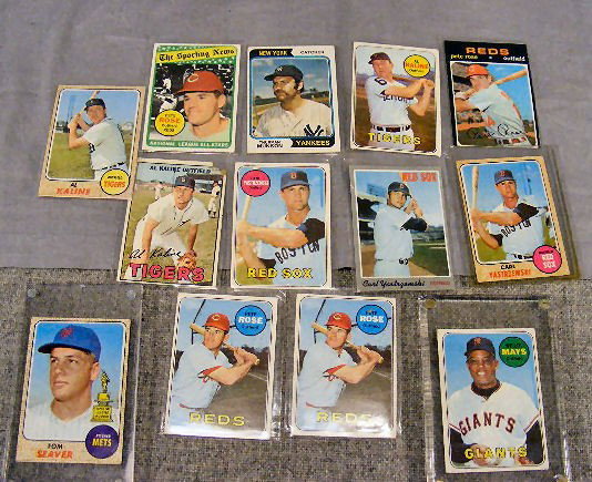 Baseball cards, Pete Rose (100, 120, 424), Thurman: Baseball cards, Pete Rose (100, 120, 424), Thurman Munson (340), Carl Yastrzemski (10, 130, 250), Al Kaline (30, 240, 410), Willy Mays (190), Tom Seaver, (45). Late 60's - 70's.