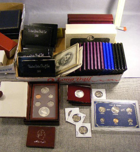 US Proof coin lot. 1984, 1992 Prestige set. 1979,: US Proof coin lot. 1984, 1992 Prestige set. 1979, 1981-84, 1987, Franklin Mint collector's kit and quarters, plus coins of Sweden & Robert Kennedy funeral response.