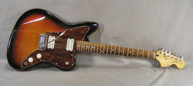 Fender Squier Jagmaster guitar, rub to finish on e: Fender Squier Jagmaster guitar, rub to finish on edge, cover plate missing off back