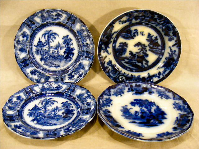 Two flow blue Kyber 9" plates, 9.25" Hong Kong pla: Two flow blue Kyber 9" plates, 9.25" Hong Kong plate & 9.25" Scinde plate - no chips, cracks or repairs