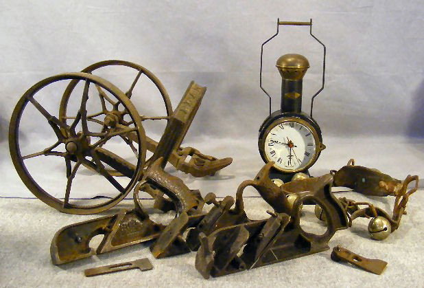Lot including three planes, Stanley 181 & 78 and o: Lot including three planes, Stanley 181 & 78 and one marked "Made in USA" only, set of 6 bells, German clock - battery operated - corroded, Planet Jr. trolley / railroad tool carriage, one break pictu