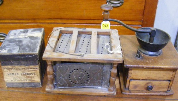 3pcs lot, footwarmer, coffee grinder & Colton's S: 3pcs lot, footwarmer, coffee grinder & Colton's Select Lemon Extract box.