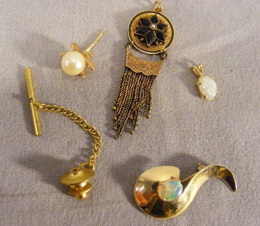 Gold lot, 9.5 grams 10k, opal pin, Victorian tass: Gold lot, 9.5 grams 10k, opal pin, Victorian tassel, pearl tie tac, opal pendant.