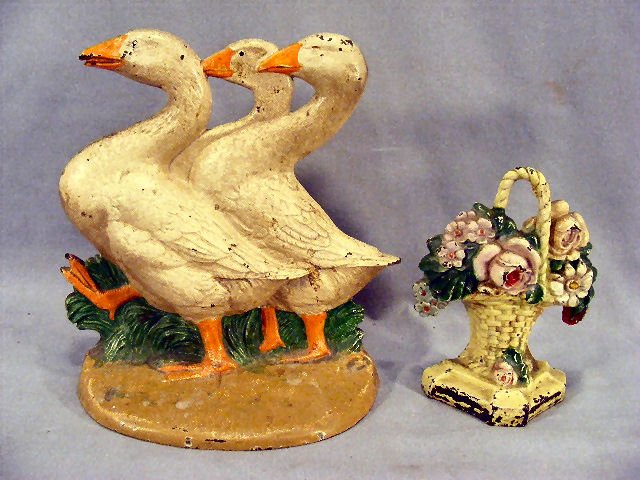 Hubley three geese doorstop #457 and 5.5" flower d: Hubley three geese doorstop #457 and 5.5" flower doorstop, good paint, no over painting