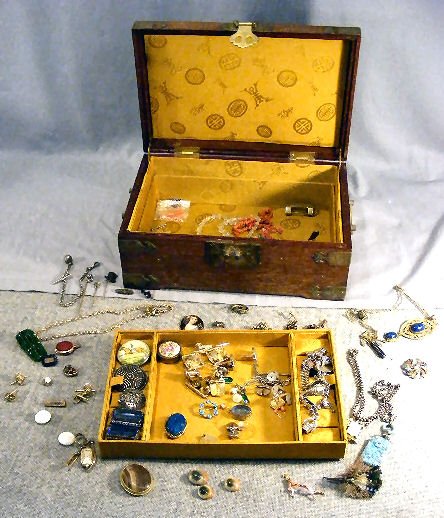 Jewelry box w/ vintage & antique jewelry. Victori: Jewelry box w/ vintage & antique jewelry. Victorian jewelry, locket, heart w/ hair, agate pin (chipped), stick pins, etc. Watch chains, coral necklace, cufflinks, Elgin watch, Bakelite clip, necklaces