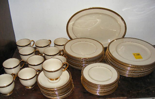 56pcs of Lenox dinnerware, Tyler pattern. 11 plac: 56pcs of Lenox dinnerware, Tyler pattern. 11 place settings and platter. Dinner plates, salad plates, bread plates, cups & saucers. No chips or cracks.