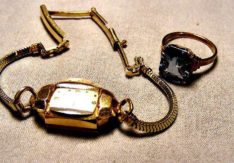 14k gold ring & Wittnauer ladies watch (missing c: 14k gold ring & Wittnauer ladies watch (missing crown), marked 14k.