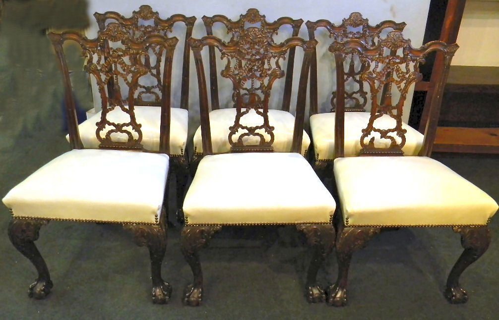 Set of six fine quality centennial Chippendale ma: Set of six fine quality centennial Chippendale mahogany chairs with detailed carved backs and legs, ball & claw feet