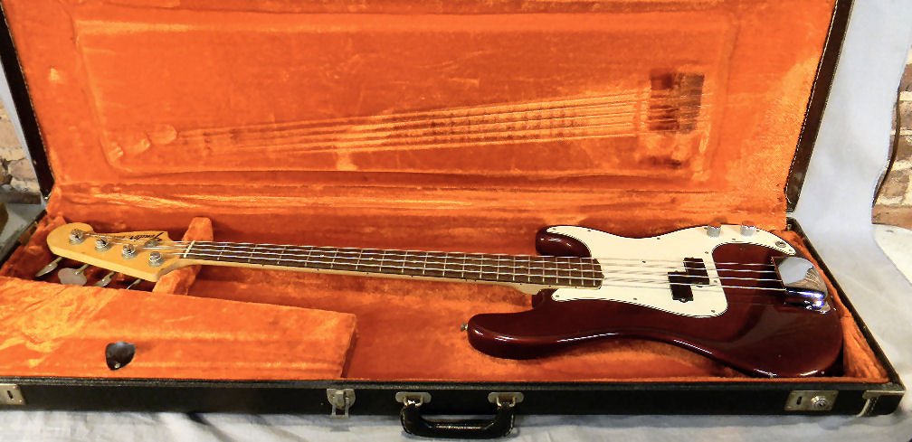 1971 Fender precision base guitar with original: 1971 Fender precision base guitar with original case, some finish wear (shown in photos)