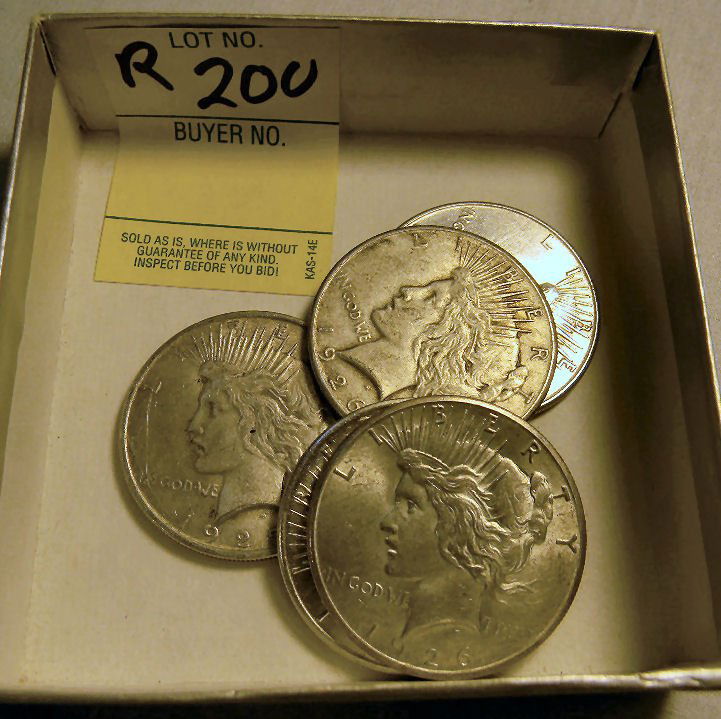 Five circulated Peace silver dollars, 1-1934, 2-1: Five circulated Peace silver dollars, 1-1934, 2-1925, 2-1926