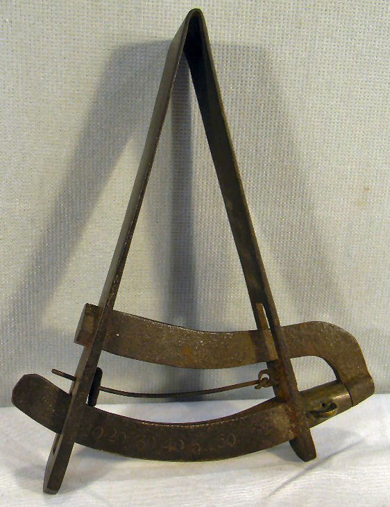 Rare circa 1800 American gun powder tester w. hand engr: Rare circa 1800 American gun powder tester w. hand engraved scale, 8.75" long, excellent working condition