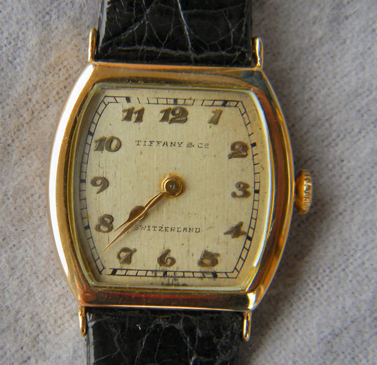 Estate Patek Philippe 18K yellow gold wristwatch with T: Estate Patek Philippe 18K yellow gold wristwatch with Tiffany & Co. dial, good running order, cleaned & overhauled, 1" dial