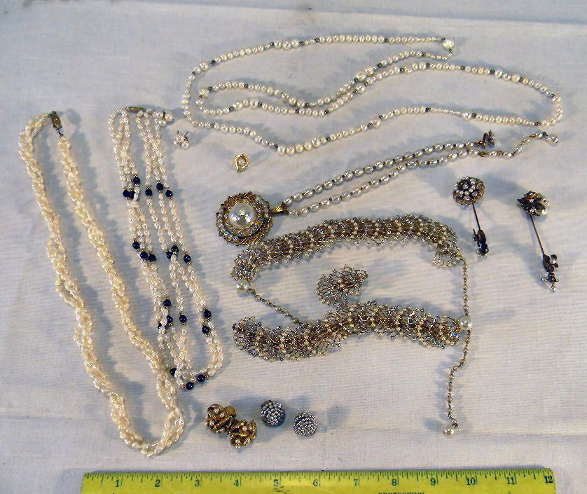 Lot including Miriam Haskell costume jewelry and freshw: Lot including Miriam Haskell costume jewelry and freshwater pearls including a 22in necklace, freshwater with onyx, and pearl earrings, pearl and rhinestone necklace, bracelet and single earring (sing