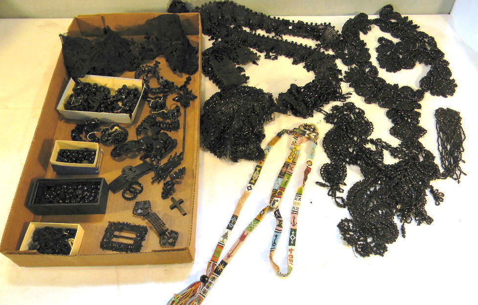 Lot of Victorian bead work, mourning jewelry: Lot of Victorian bead work, mourning jewelry, loose beads, lace, buttons, etc. some pieces broken, together with native American style beaded belt dated 1904.