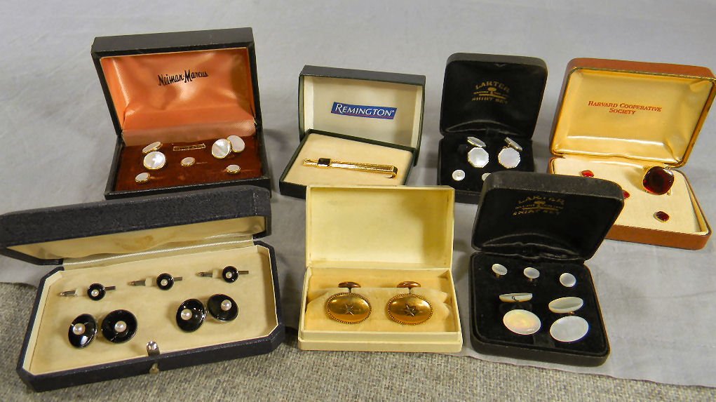 Lot Of Shirt Sets, Cufflinks And Studs, Neiman Marcus,: Lot of shirt sets, cufflinks and studs, Neiman Marcus, Harvard Cooperative Society, two Larter sets, Victorian gold filled - all in good condition together with damaged Mikimoto set (black disks are c