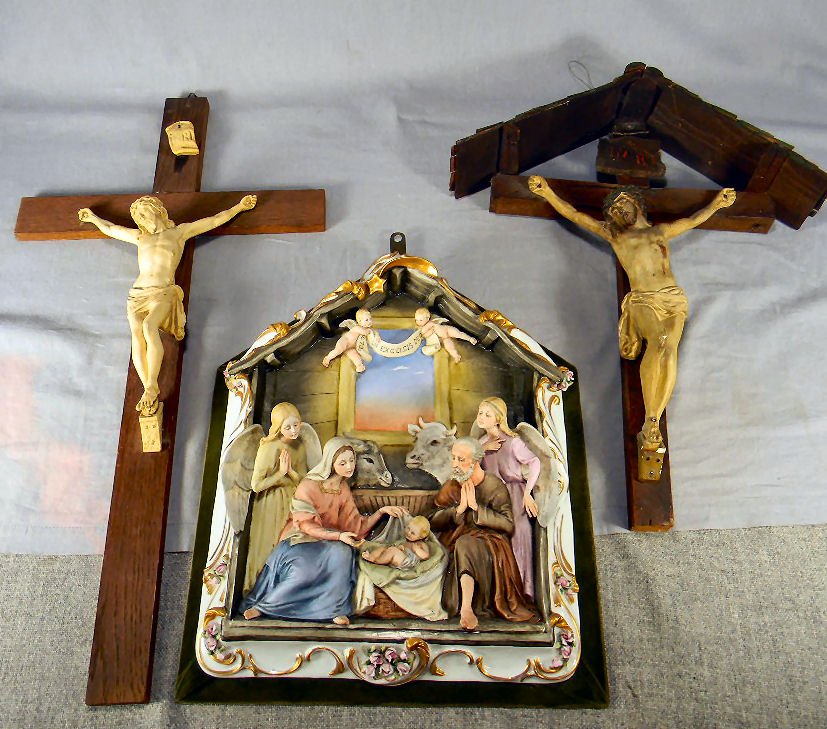 Lot of two crucifixes, plaster on wood crosses, damage : Lot of two crucifixes, plaster on wood crosses, damage to plaster shown in photos and bisque hanging plaque marked "Works of Art Italy - 34", one finger on Mary missing.