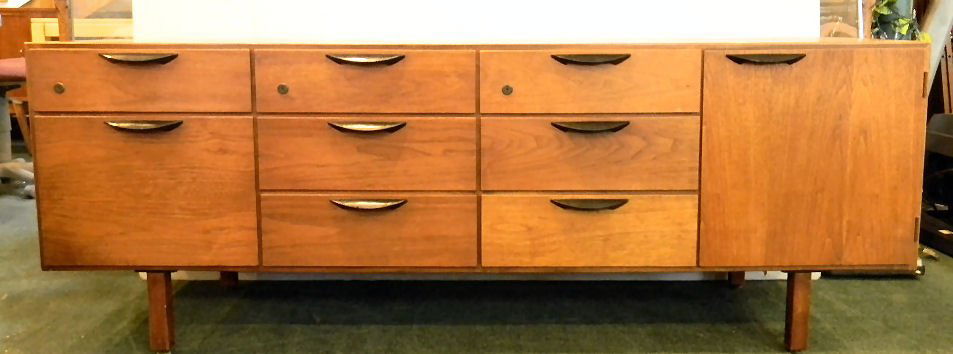 Jens Risom credenza, unmarked, 20" deep, 72" long , 27": Jens Risom teak credenza, unmarked, 20" deep, 72" long , 27" high