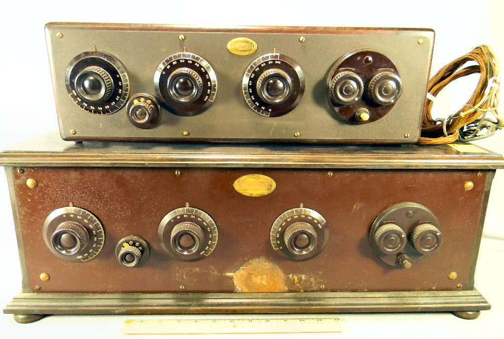 Two Atwater Kent model 20 radio receivers: Two Atwater Kent model 20 radio receivers, untested - sold as is