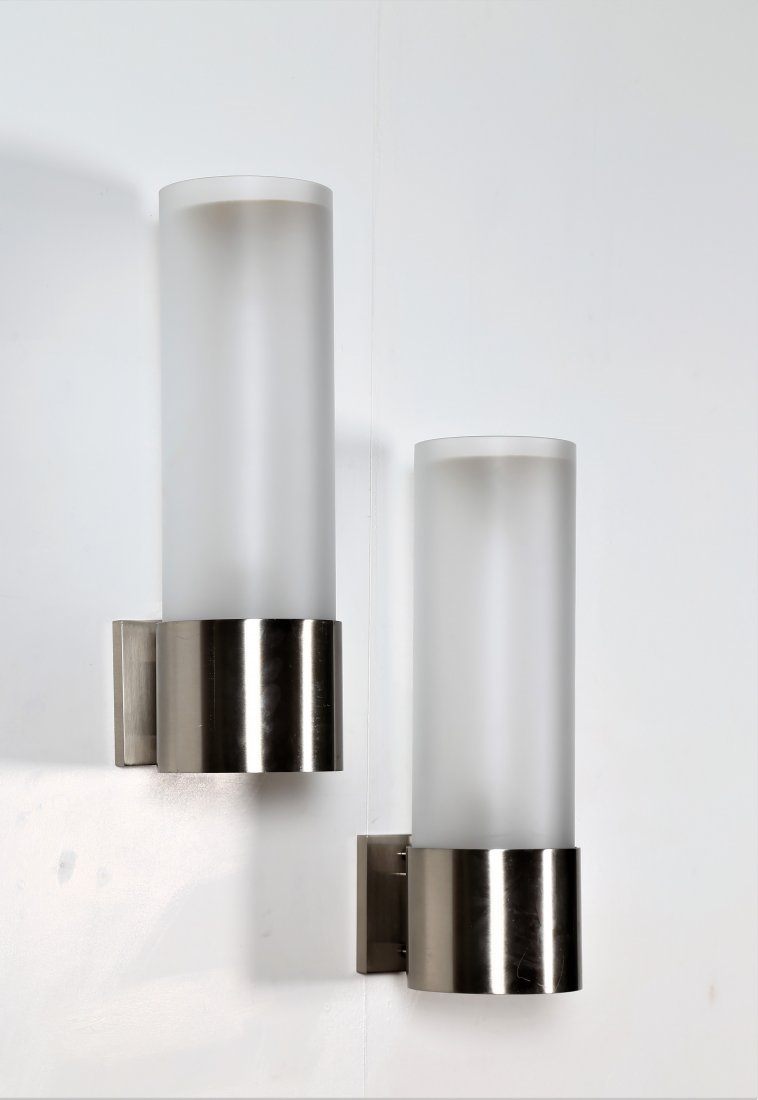 Pair Applique by Angelo Lelli for Arredoluce,: Pair of brushed metal, opal glass and lacquered metal wall lights for Arredoluce, 1950s. Cm 26,00 x 60,00 x 19,00. H 60 cm
