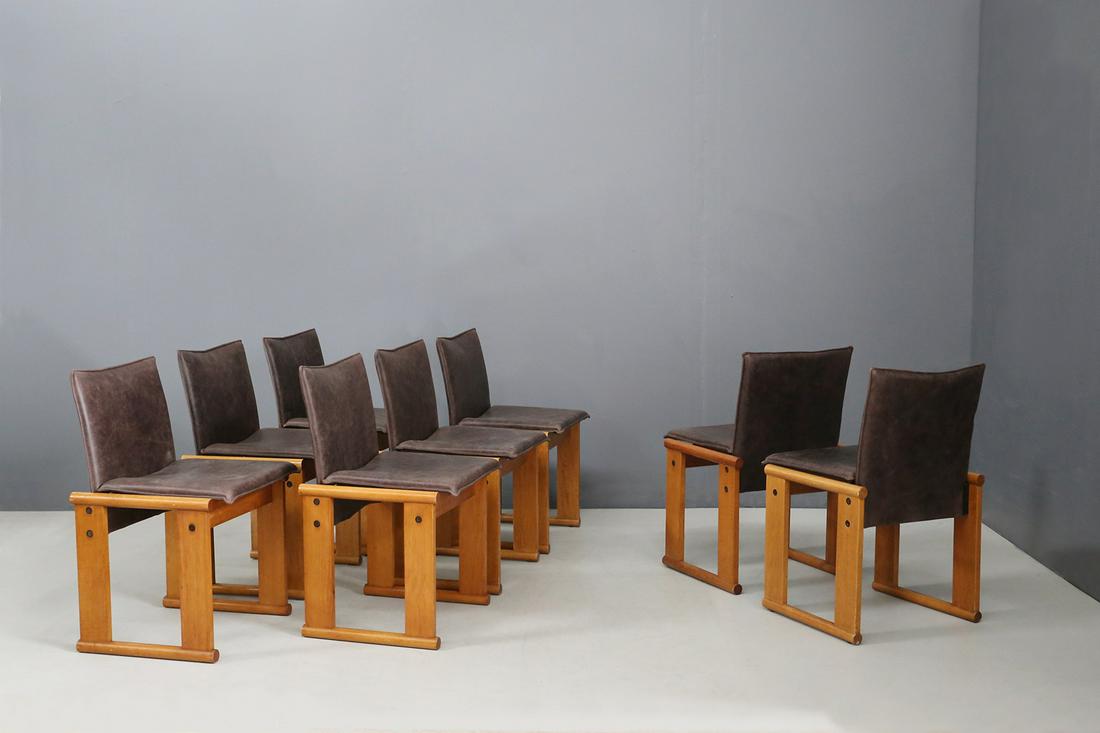 Dining chairs by Tobia & Afra Scarpa for Molteni, 1972,: The padding of the seat has been upholstered in Leather and Wood, Width 48 cm, Depth 50 cm, Height 78 cm