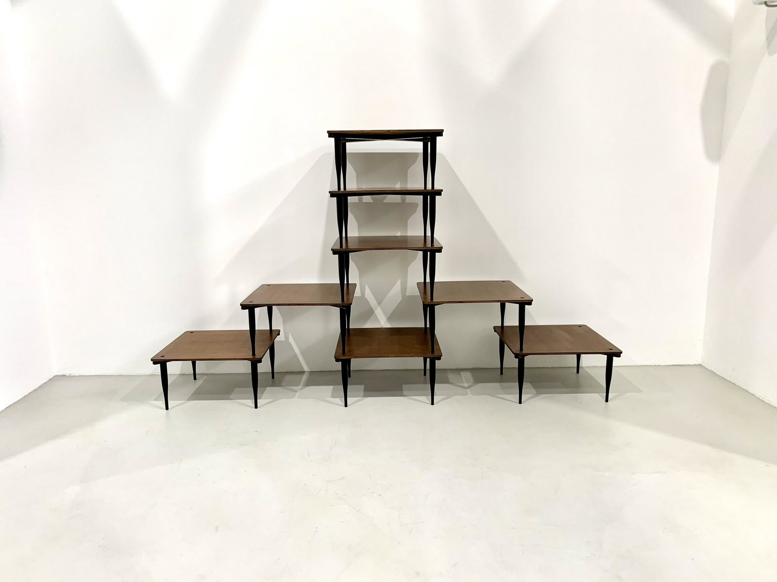 Vico Magistretti Model T8 Coffee Tables, 1954 (1 of 5)