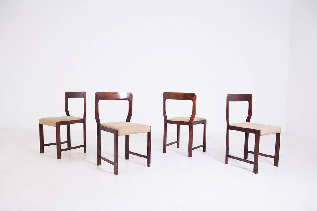 Set of four chairs by Mario Sabot, 1960s: Beautiful set composed of four chairs by Mario Sabot from 1960.Mario Sabot chair set is in its original condition. The frame is made of fine mahogany wood, and the back is slightly curved. The seat of