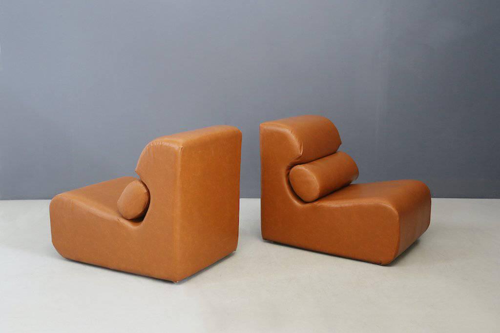 Pair of Semi-Skin Brown Space Age Armchairs 1970s (1 of 5)