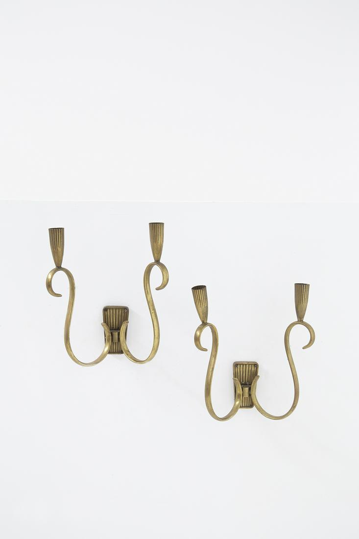 Pair of 1950s Italian brass wall lights. (1 of 6)