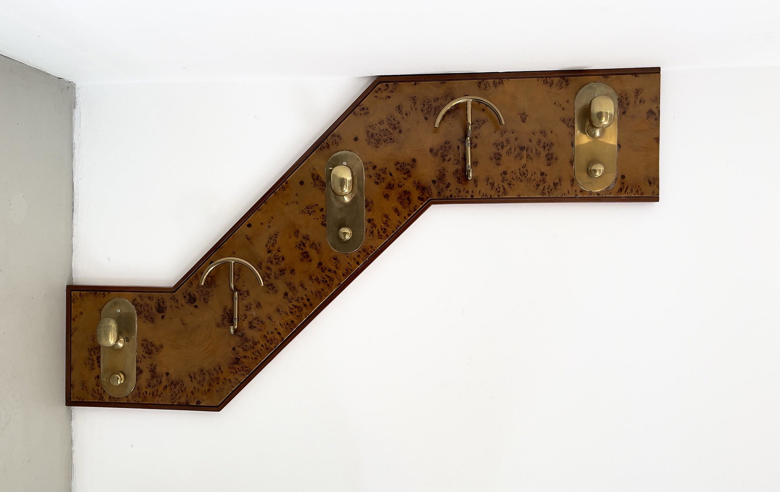 Coat rack Privilege collection, Prod.TURRI, 1970s: Wood briar H 66 cm D 10 cm W 114 cm