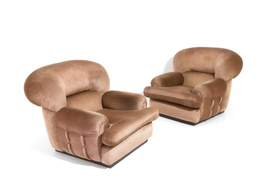 Pair Woops armchairs D. Radaelli 1970s (1 of 5)
