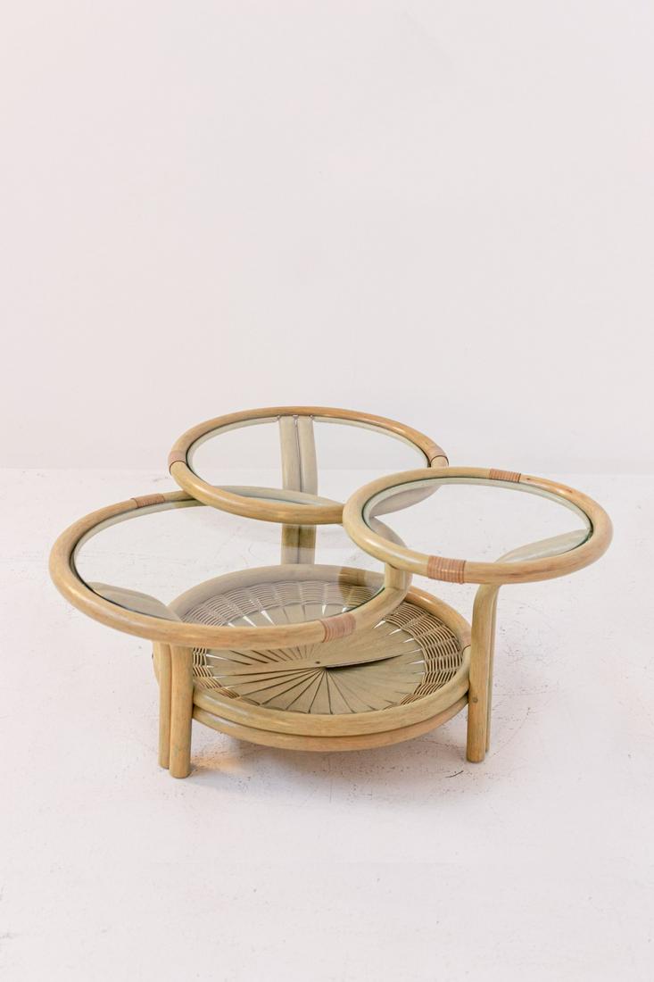 Italian Coffee Table in Rattan and Glass with Three Risers (1 of 5)