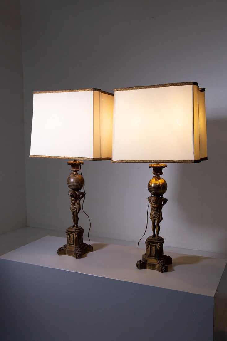 Pair of antique French bronze table lamps    XIX century (1 of 1)