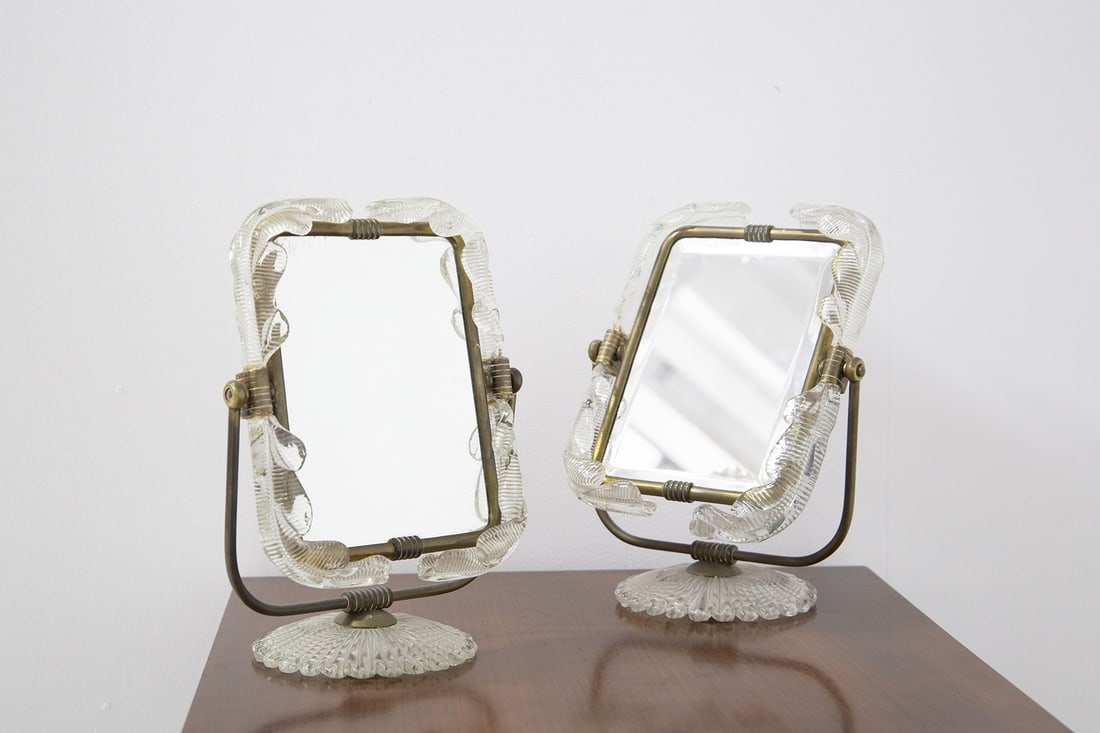Ercole Barovier One table mirrors: Height: 58 cm Width: 40 cm Depth: 10 cm Italian table mirror from the 1950s by Barovier and Toso. The mirror is double-sided. The second face has a photo holder.