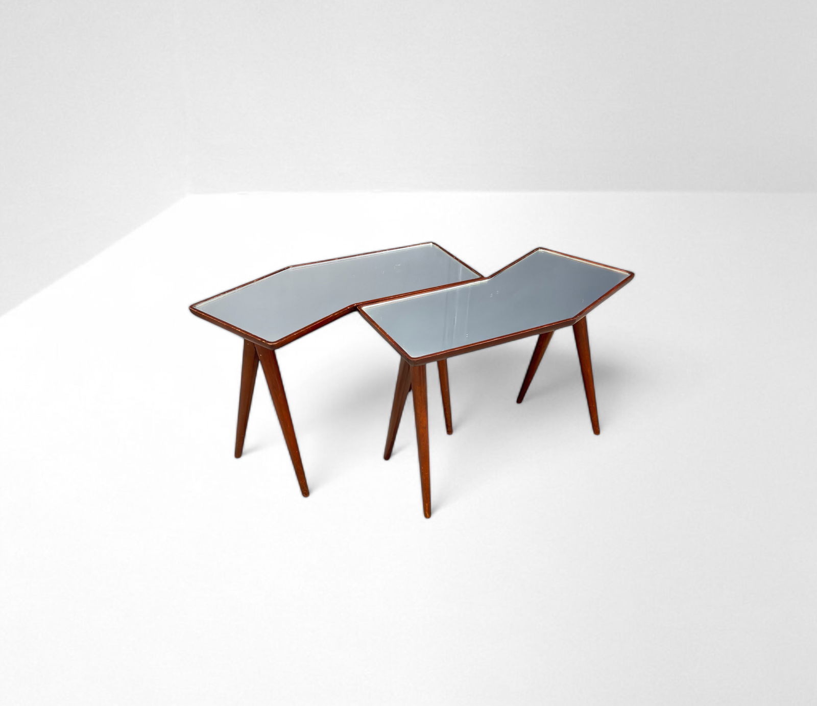 Gio Ponti   Pair of side tables (1 of 1)