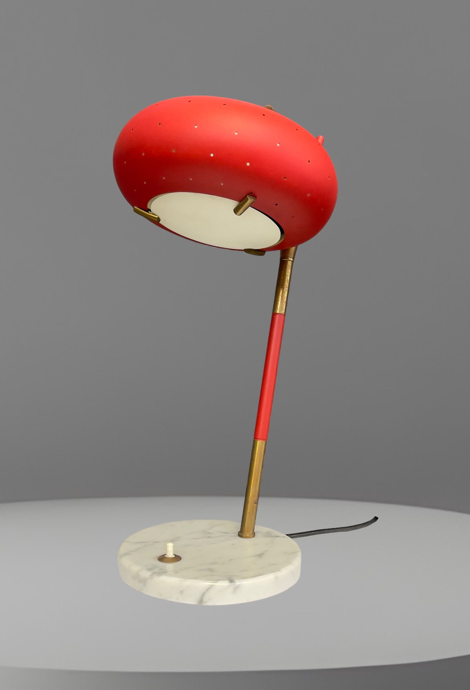 Stilux Table lamp: Width cm 33 Depth cm 20 Height cm 52 Table lamp with marble base, painted metal frame and shade with circular glass insert . Stilux production. 1950s.
