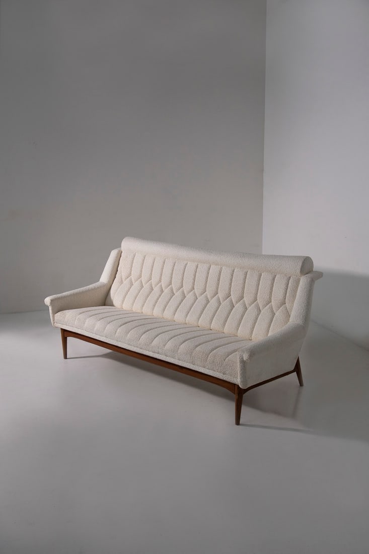 Manifattura Scandinava        Danish vintage modernist sofa (1 of 1)