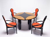 Manifattura Italiana Convertible Table and four chairs