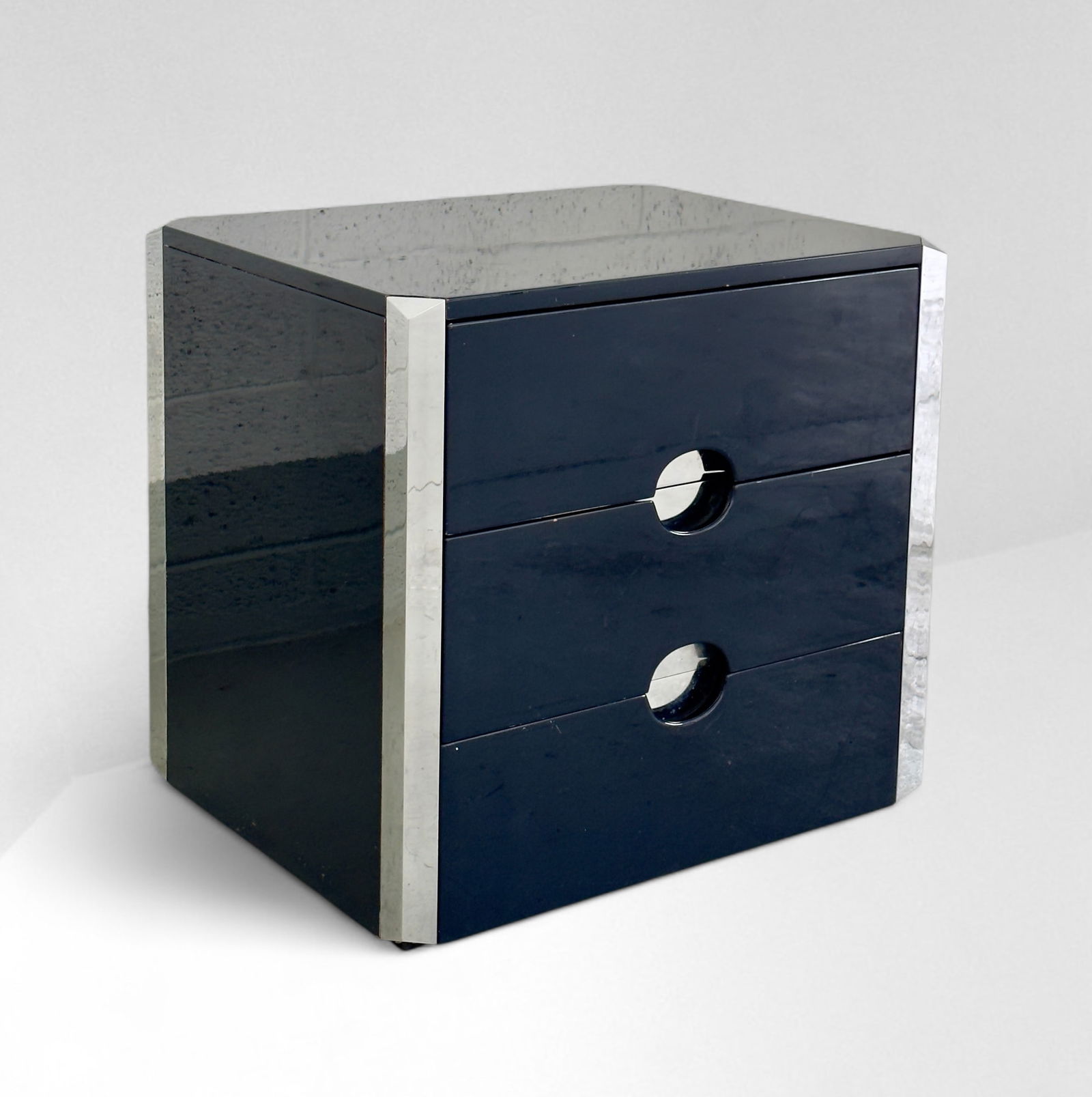 Luigi Caccia Dominioni    Bedside table model MB3 (1 of 1)