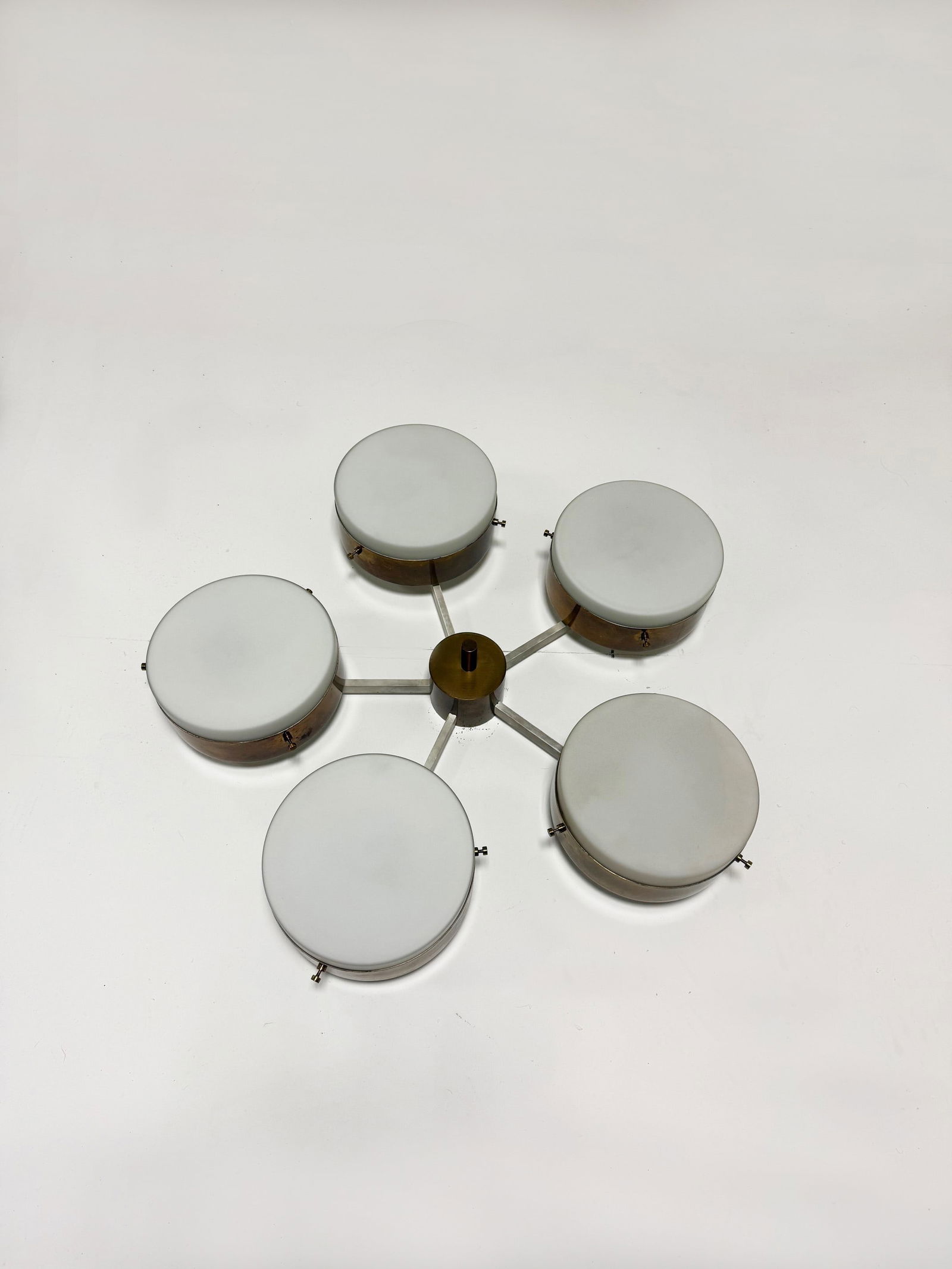 Gio Ponti    Chandelier Arredoluce (1 of 1)