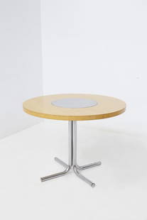 Gae Aulenti    Table for Elam: Height: 75.5 cm Diameter: 100 cmBeautiful table, round in shape, by Gae Aulenti for the fine 1970s Elam manufacture. The table has a chromed steel pedestal frame. Its pedestal consists of 4 steel tube
